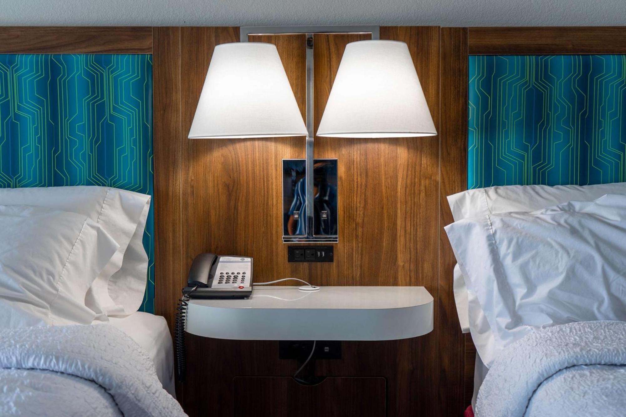 Hampton Inn Elkhorn Lake Geneva Area Eksteriør bilde